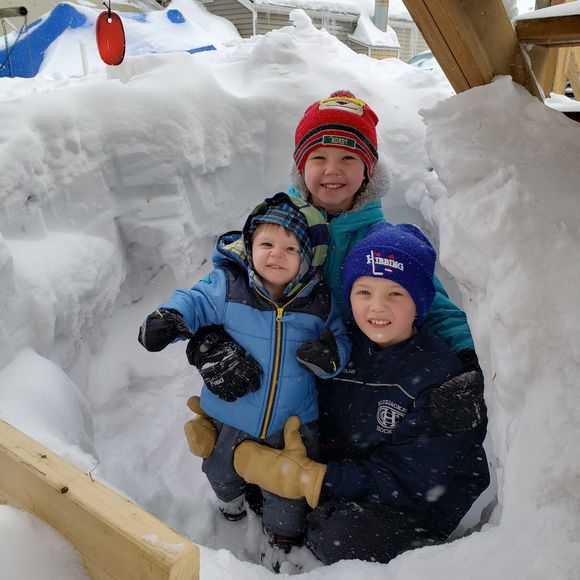 Meet your Posher, Macy - Picture 1 of 1